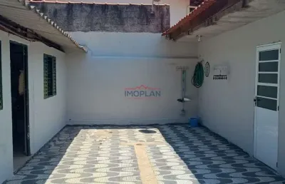 Casa com 2 dormitórios no clube de campo em itatiba