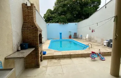 Casa com 3 quartos à venda no Parquelândia, Fortaleza 