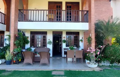 Vende casa duplex com porteira fechada em condomínio no porto das dunas