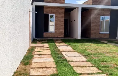 Uma ótima casa plana com três quartos no palmirin em caucaia