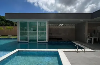 Aqui ! lindo apartamento no pires facanha eusébio ce