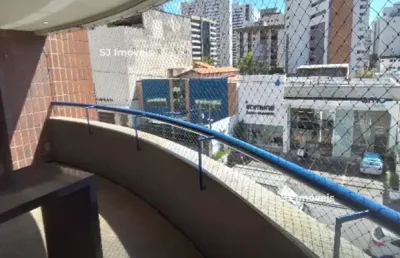 Apartamento com espaço privilegiado na canuto de aguiar