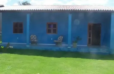 Vende - se casa no barramar da taiba com jardim amplo e churrasqueira