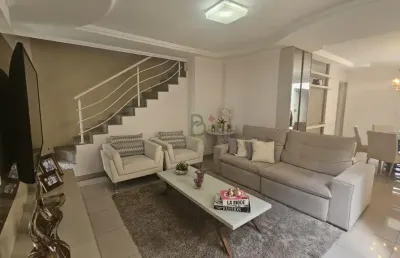 Linda casa no edson queiroz proximo a washington soares e bairro josé de alencar