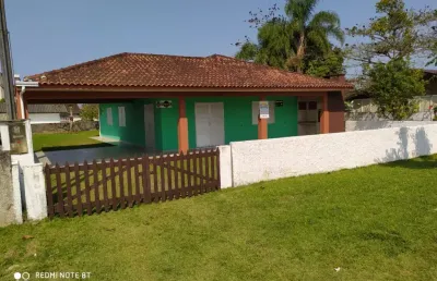 Casa com 4 quartos para alugar na Avenida Minas Gerais, 654, Coroados, Guaratuba