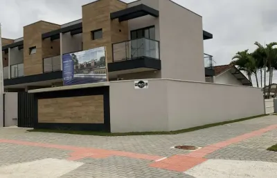 Sobrado novo de esquina à venda – guaratuba/pr, a 350m da praia