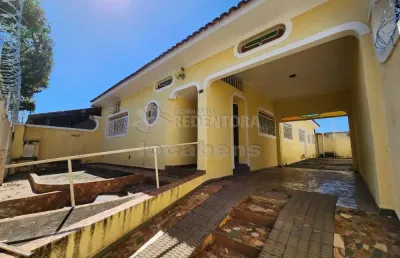 Casa com 3 quartos à venda na Vila Maceno, São José do Rio Preto 