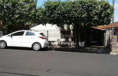 Vila novaes - 3 casas em um mesmo lote, sendo 2 nos fundos com 1 dorm cada e 1 na frente com 3 dorms, perto da philadelpho