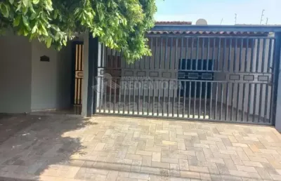 Casa com 3 quartos à venda no Jardim Alvorada, Mirassol 
