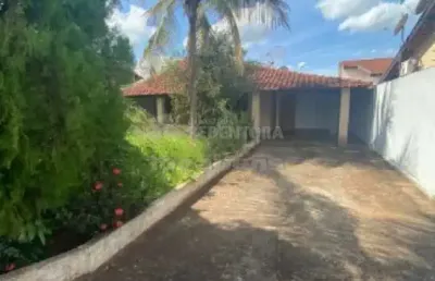 Casa padrão residencial para venda no jardim planalto