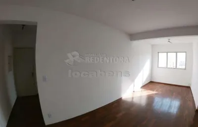Apartamento a venda no centro, com 02 dormitórios e armário embutido