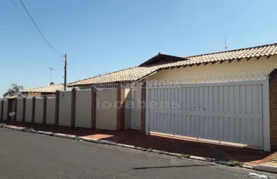 Casa com 3 quartos à venda no Centro, Cedral 
