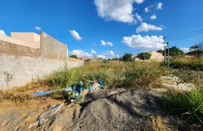 Anúncio de terreno de esquina com ótima localização no parque vila nobre