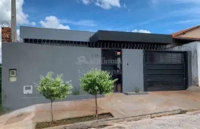 Casa com 2 quartos à venda no Residencial Santa Regina, São José do Rio Preto 