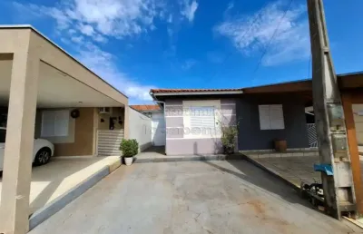 Casa de 3 dormitórios e 2 vagas de garagem no condominio parque da liberdade iii.