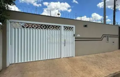 Ótima casa residencial para venda - 3 dormitórios / parque da cidadania