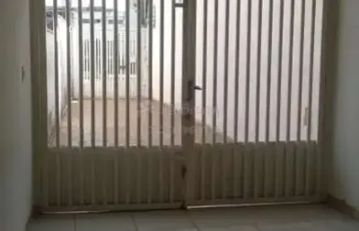 Caparroz - casa com 3 ou 2 dormitórios, dependendo da utilização - perto do laranjão da danilo galeazzi