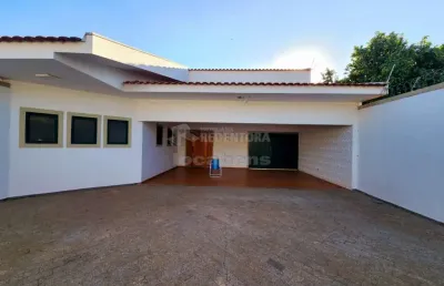 Excelente sobrado com 03 dormitórios no bairro mançor daud