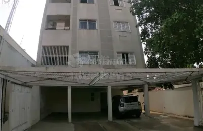 Apartamento com 1 dormitório, 01 vaga de garagem no bairro boa vista.