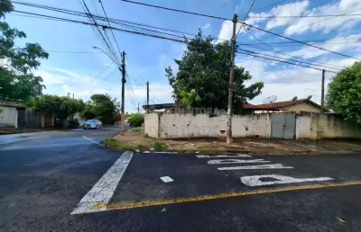Casa com 2 quartos à venda na Vila Moreira, São José do Rio Preto 