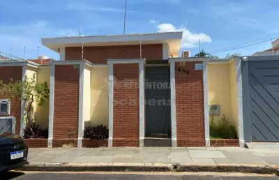 Casa com 4 quartos para alugar no Boa Vista, São José do Rio Preto 