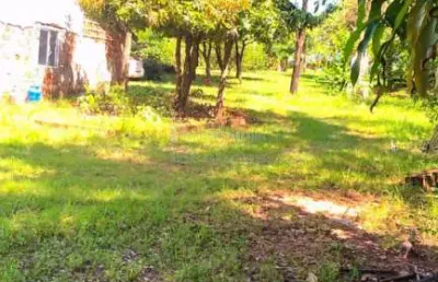 Chacara de 03 dormitórios sendo 02 tipo apartamento na estância primavera