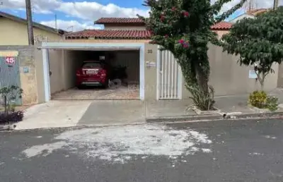 Casa com 4 quartos à venda na Vila Ercília, São José do Rio Preto 