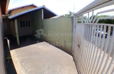 Jardim nunes casa de 02 dormitórios com 02 vagas de garagem.
