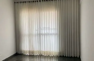 Apartamento localizado na vila redentora com 1 dormitorio e 1 vaga de garagem.