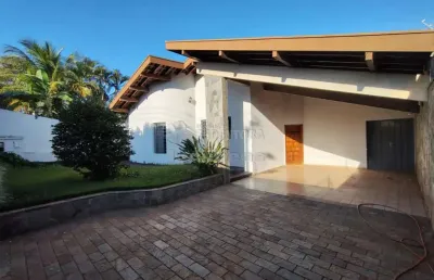 Casa no jardim nazareth com 4 dormitórios, 04 vagas de garagem.