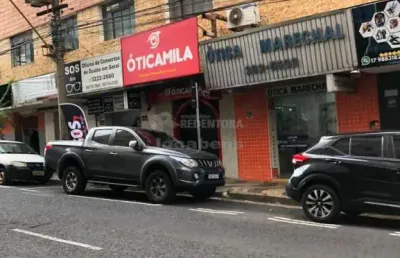 Centro -  sala comercial com uma área útil de 26,00m²