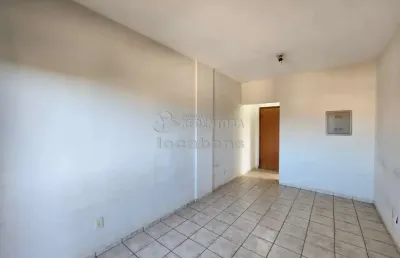 Vila ercilia, apartamento de 02 dormitórios, 01 vaga de garagem coberta.