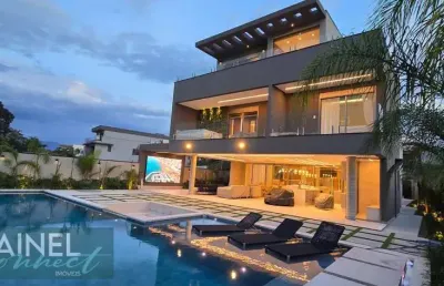 Luxuosa casa à venda em riviera de são lourenço - bertioga