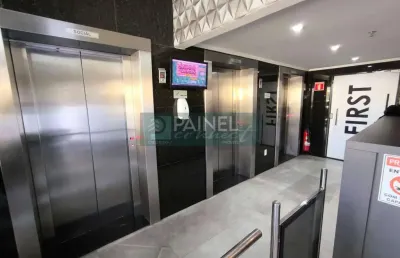 Sala para locação vila matias, santos. 52m²  por r$3.500,00