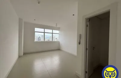 Sala comercial para alugar na Rua Rua General Liberato Bittencourt, Estreito, Florianópolis