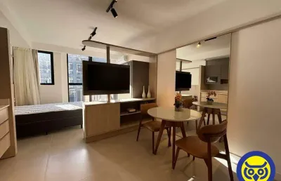 Studio mobiliado ao lado da ufsc, pronto para morar
