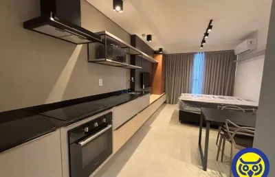 Studio mobiliado ao lado da ufsc, pronto para morar