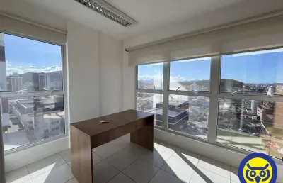 Sala comercial para alugar na Rua Najla Carone Goedert, Passa Vinte, Palhoça
