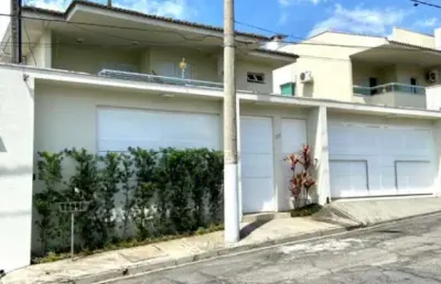 Casa com 4 quartos à venda na vila oliveira, mogi das cruzes  por r$ 1.750.000