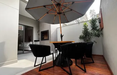 Apartamento finamente mobiliado na melhor localização da praia dos ingleses