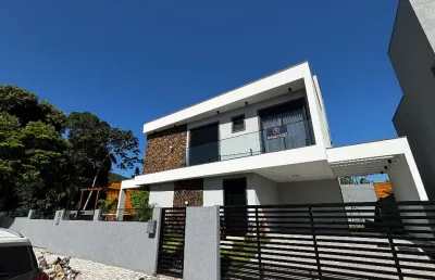 Linda casa alto padrão mobiliada decorada praia cachoeira bom jesus