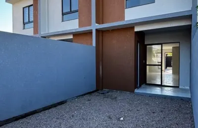 Sobrado espaçoso e moderno no rio vermelho!  2 dormitórios | 2 vagas