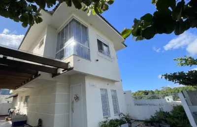 Casa em condomínio fechado com 3 quartos à venda na Rodovia João Gualberto Soares, 4545, São João do Rio Vermelho, Florianópolis