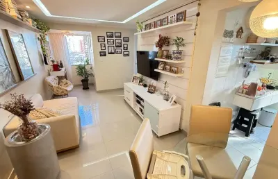 Brotas | 2/4 - 1 suíte - varanda integrada - 57 m² - armários - andar alto - vista livre - 1 vaga