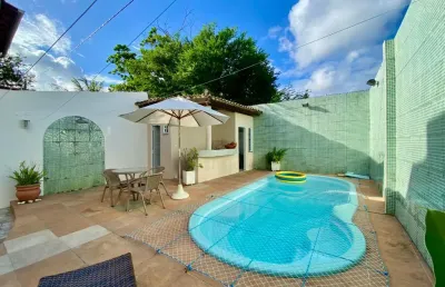 Casa duplex de alto padrão à venda | 3 suítes - 240 m² - closet - banheira e varanda privativa