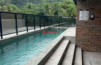 Apartamento 2 dormitórios a 1km da praia dos ingleses