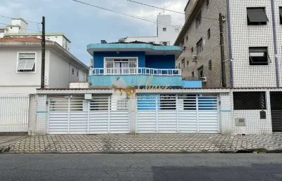 Casa sobreposta alta à venda em campo grande (santos)