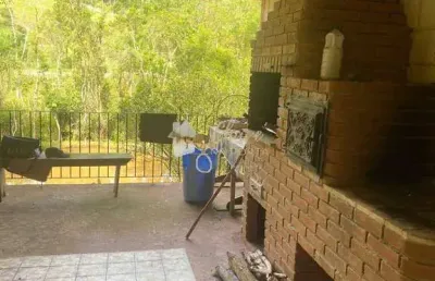 Chácara a venda com 3 dormitórios em caucaia do alto - cotia