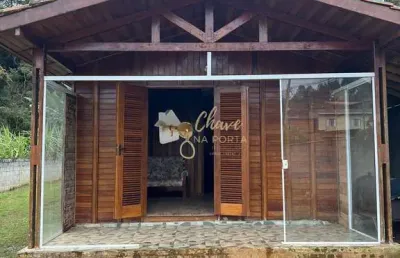 Casa a venda em centro de caucaia com 2 dormitórios