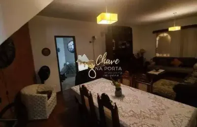 Casa com 3 quartos à venda na Rua José de Almeida Soares, Jardim Taboão, São Paulo